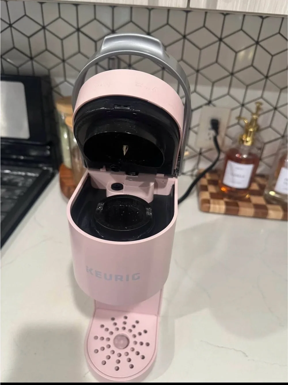 Keurig Single-Serve Coffee Maker in Light Pink with Silver Top